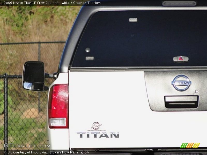 White / Graphite/Titanium 2006 Nissan Titan LE Crew Cab 4x4