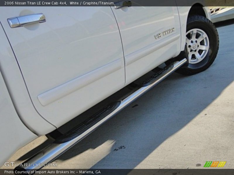White / Graphite/Titanium 2006 Nissan Titan LE Crew Cab 4x4