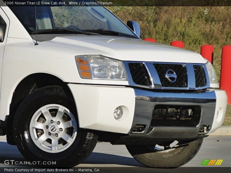 White / Graphite/Titanium 2006 Nissan Titan LE Crew Cab 4x4
