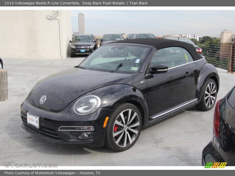 Deep Black Pearl Metallic / Titan Black 2014 Volkswagen Beetle R-Line Convertible