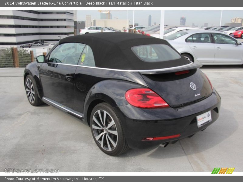 Deep Black Pearl Metallic / Titan Black 2014 Volkswagen Beetle R-Line Convertible