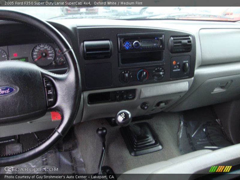 Oxford White / Medium Flint 2005 Ford F350 Super Duty Lariat SuperCab 4x4