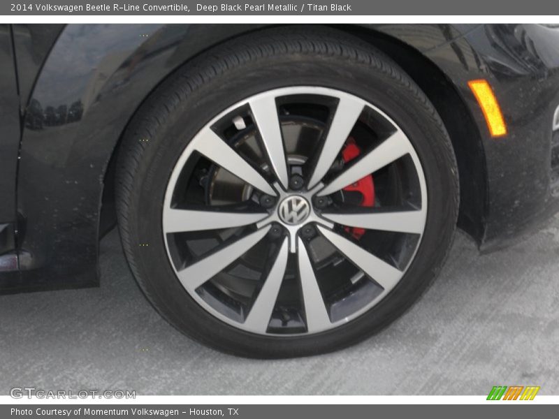 Deep Black Pearl Metallic / Titan Black 2014 Volkswagen Beetle R-Line Convertible