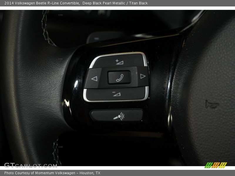 Controls of 2014 Beetle R-Line Convertible