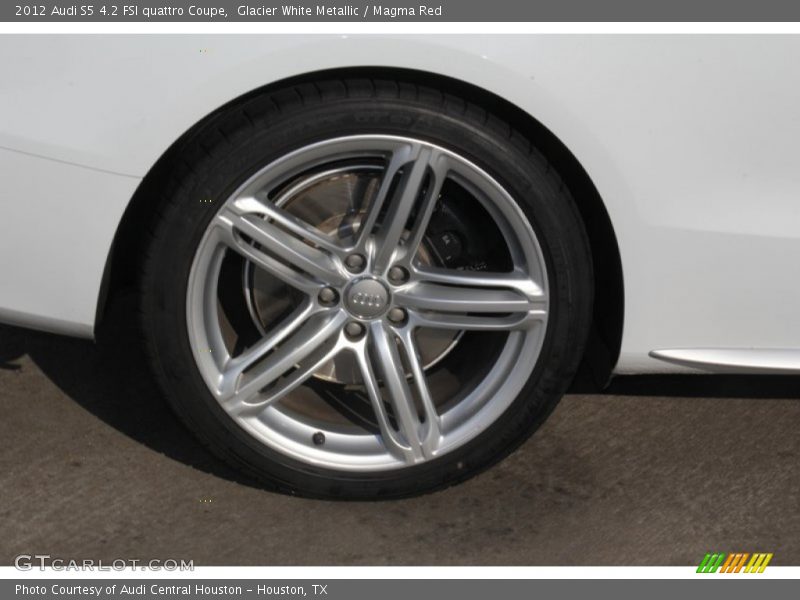 Glacier White Metallic / Magma Red 2012 Audi S5 4.2 FSI quattro Coupe