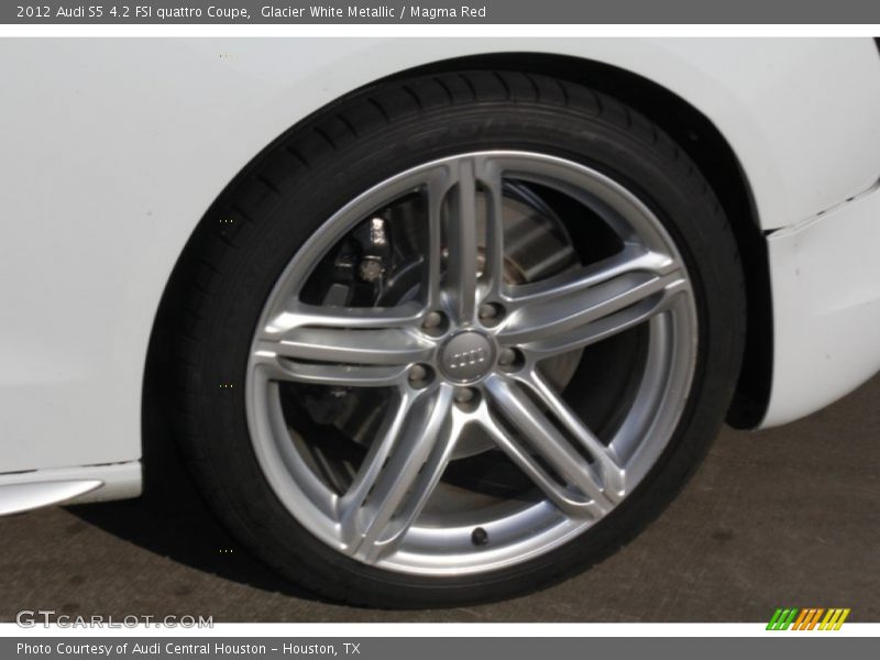 Glacier White Metallic / Magma Red 2012 Audi S5 4.2 FSI quattro Coupe