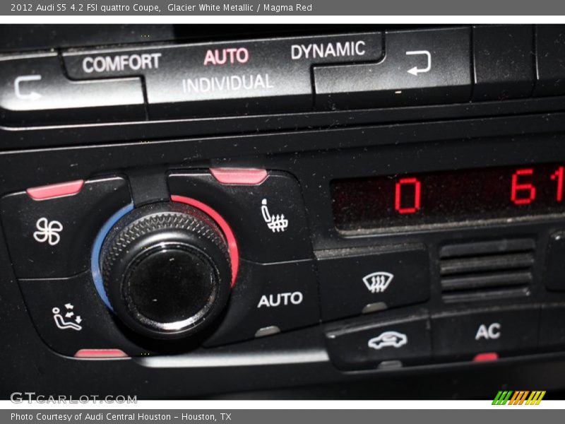 Glacier White Metallic / Magma Red 2012 Audi S5 4.2 FSI quattro Coupe