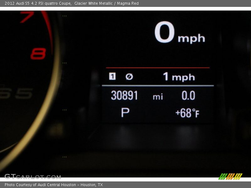 Glacier White Metallic / Magma Red 2012 Audi S5 4.2 FSI quattro Coupe