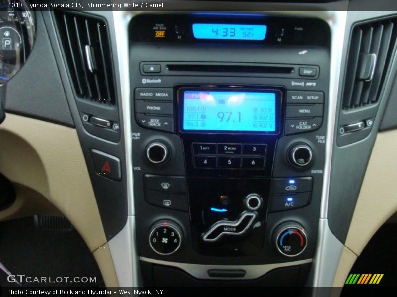 Shimmering White / Camel 2013 Hyundai Sonata GLS