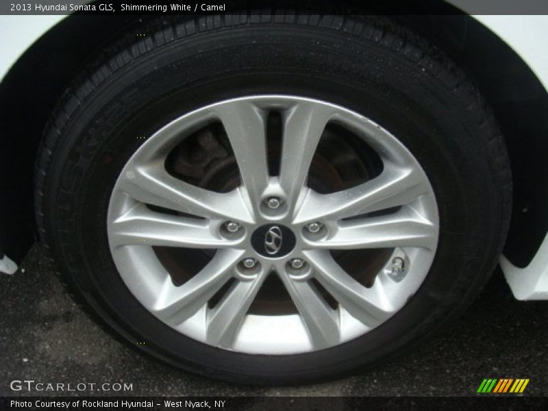 Shimmering White / Camel 2013 Hyundai Sonata GLS