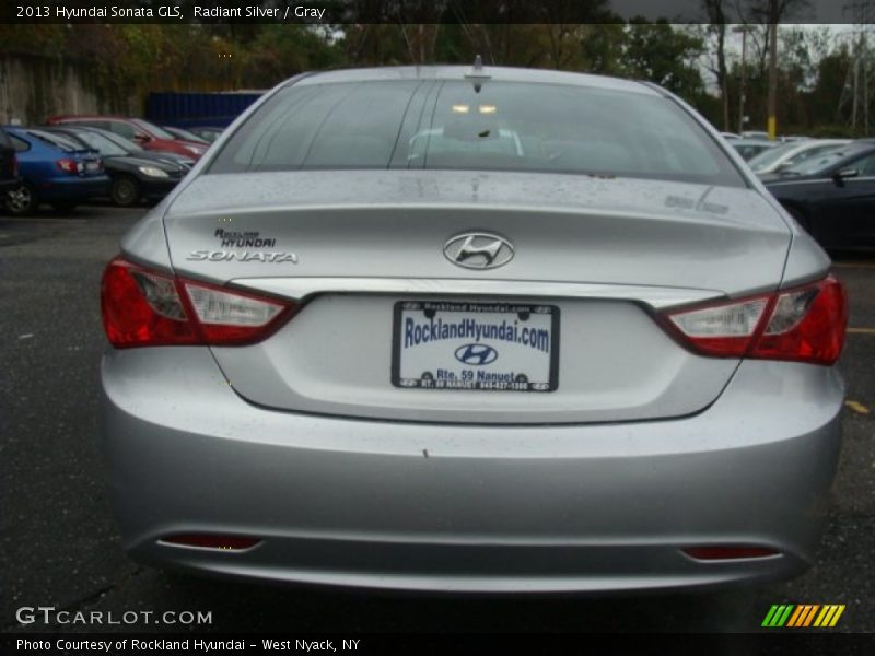 Radiant Silver / Gray 2013 Hyundai Sonata GLS