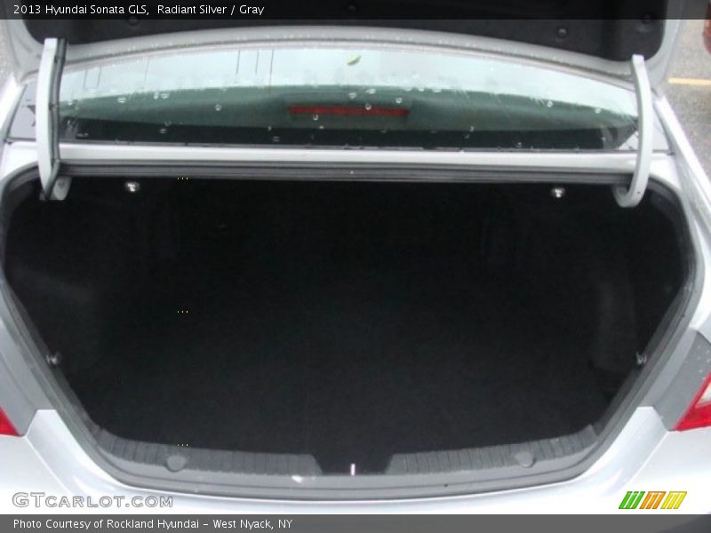 Radiant Silver / Gray 2013 Hyundai Sonata GLS