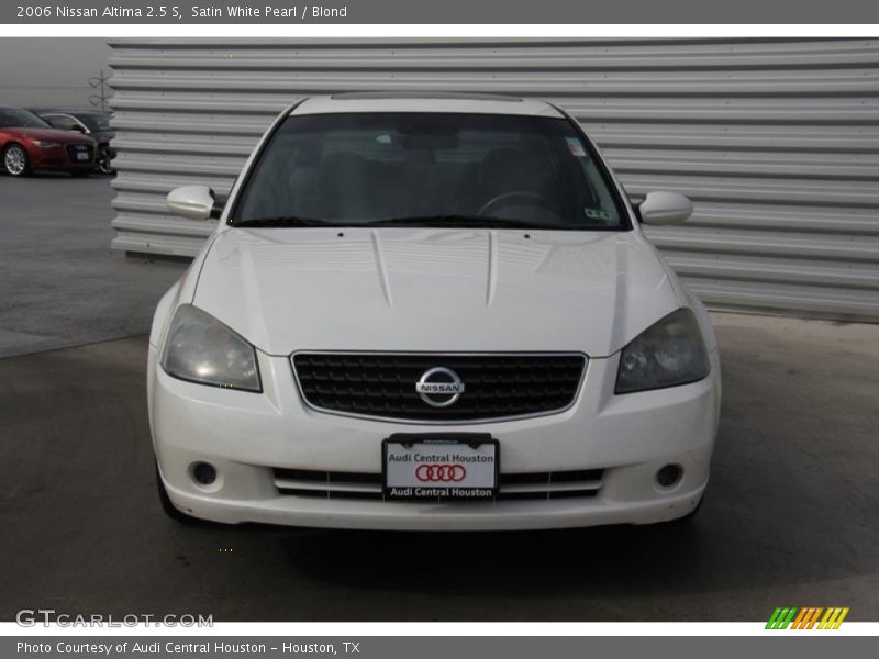 Satin White Pearl / Blond 2006 Nissan Altima 2.5 S