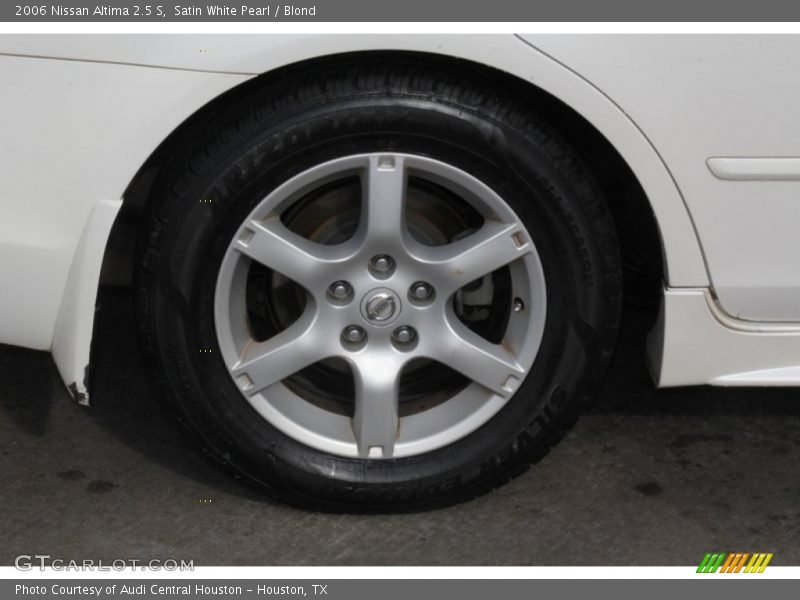 Satin White Pearl / Blond 2006 Nissan Altima 2.5 S