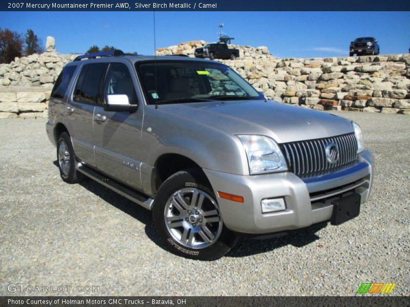 Silver Birch Metallic / Camel 2007 Mercury Mountaineer Premier AWD