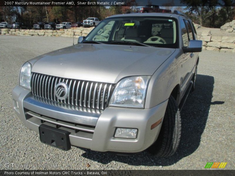 Silver Birch Metallic / Camel 2007 Mercury Mountaineer Premier AWD