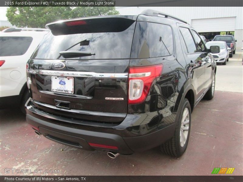 Tuxedo Black / Medium Light Stone 2015 Ford Explorer FWD