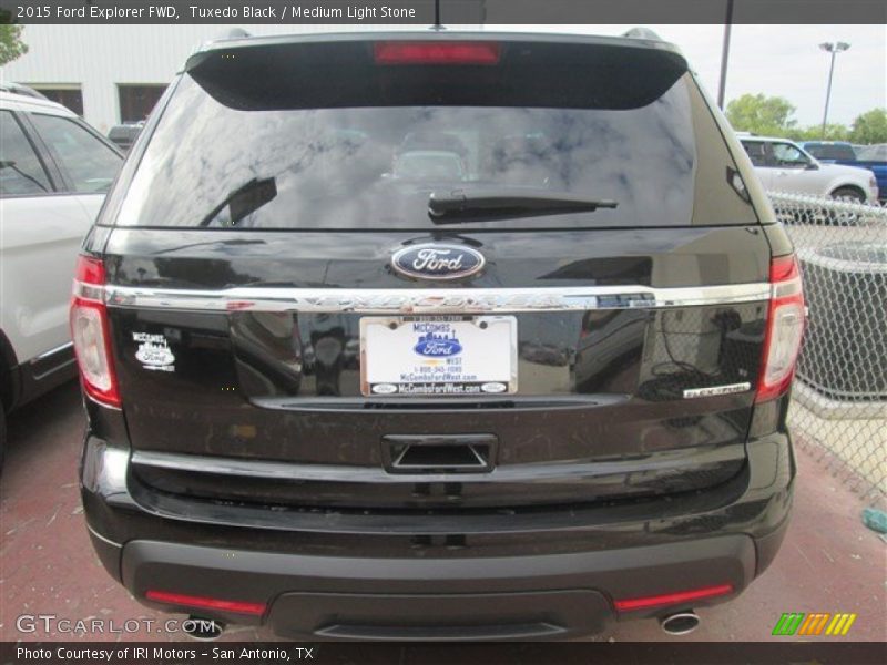 Tuxedo Black / Medium Light Stone 2015 Ford Explorer FWD