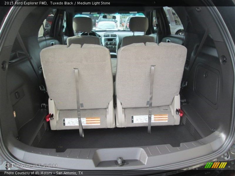 Tuxedo Black / Medium Light Stone 2015 Ford Explorer FWD