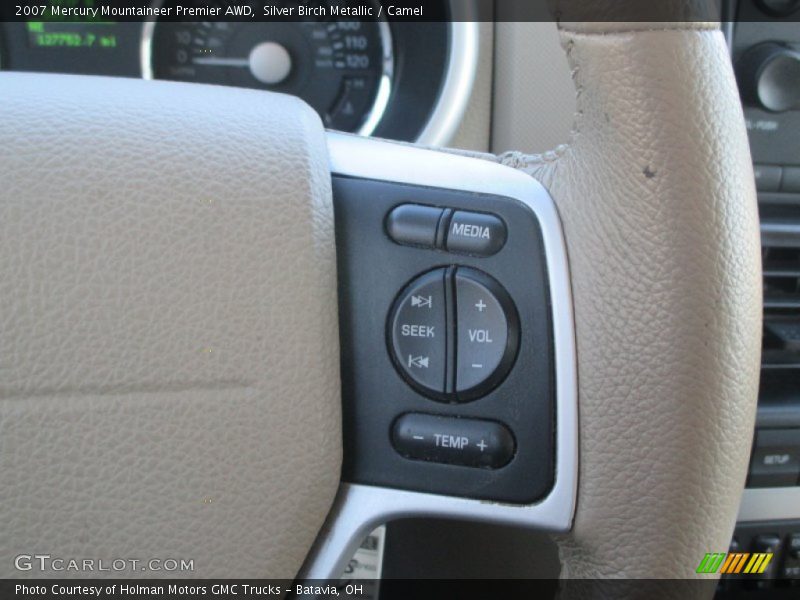 Silver Birch Metallic / Camel 2007 Mercury Mountaineer Premier AWD