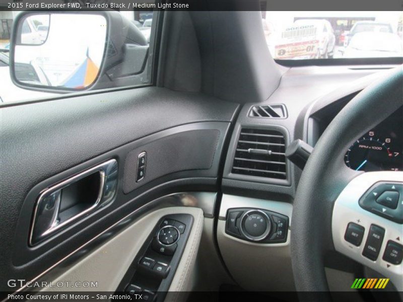 Tuxedo Black / Medium Light Stone 2015 Ford Explorer FWD