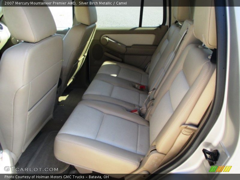 Silver Birch Metallic / Camel 2007 Mercury Mountaineer Premier AWD
