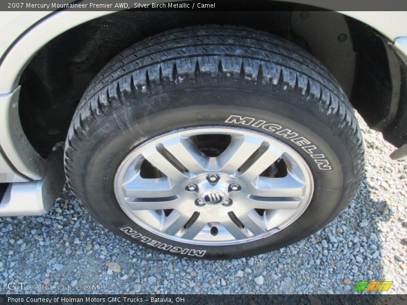Silver Birch Metallic / Camel 2007 Mercury Mountaineer Premier AWD