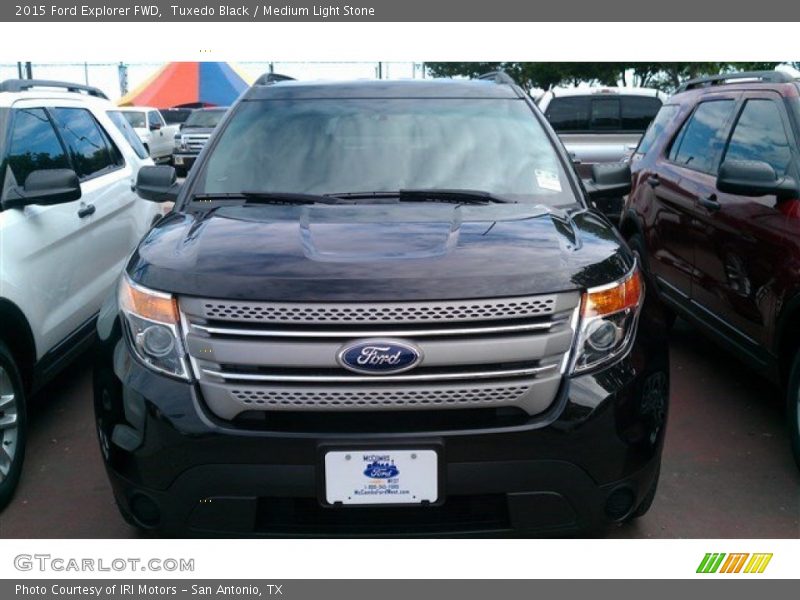 Tuxedo Black / Medium Light Stone 2015 Ford Explorer FWD