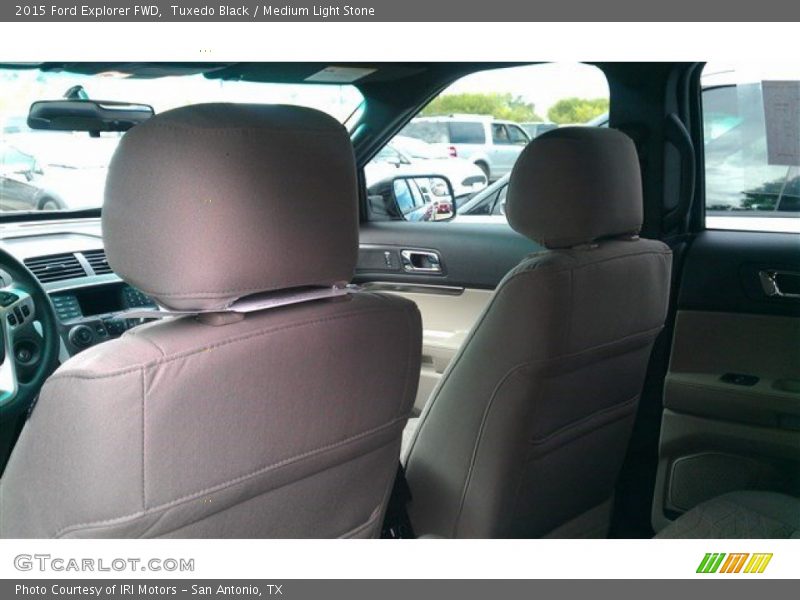 Tuxedo Black / Medium Light Stone 2015 Ford Explorer FWD