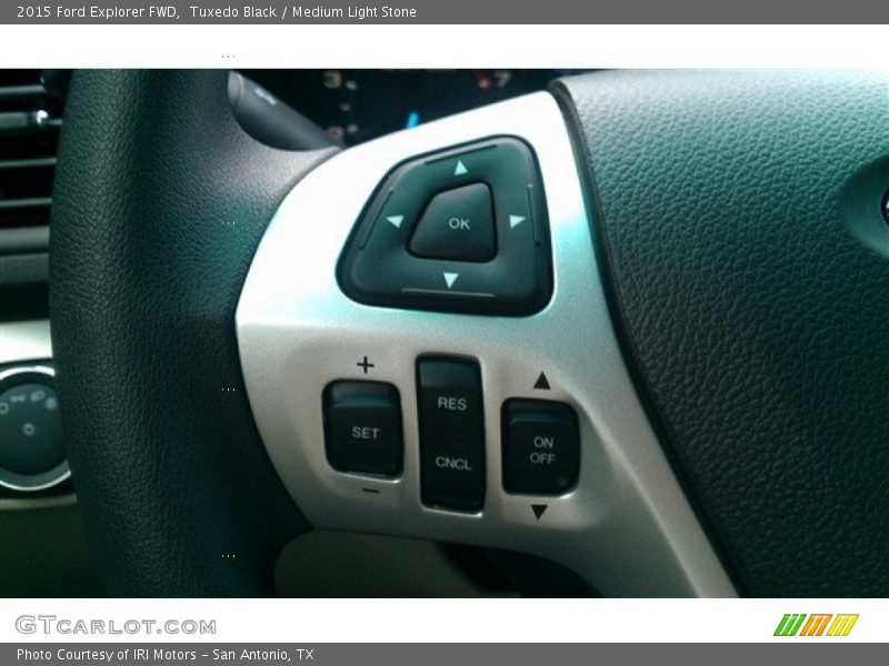 Tuxedo Black / Medium Light Stone 2015 Ford Explorer FWD