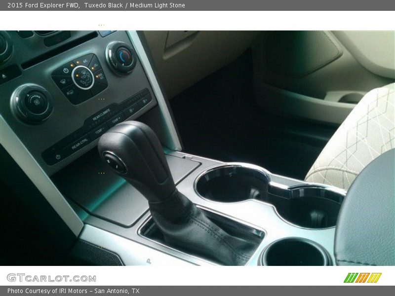 Tuxedo Black / Medium Light Stone 2015 Ford Explorer FWD