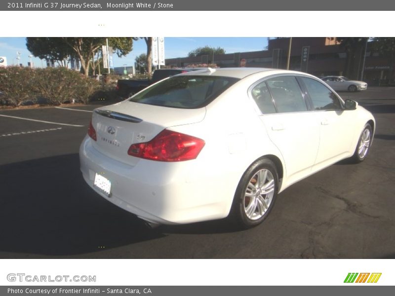 Moonlight White / Stone 2011 Infiniti G 37 Journey Sedan