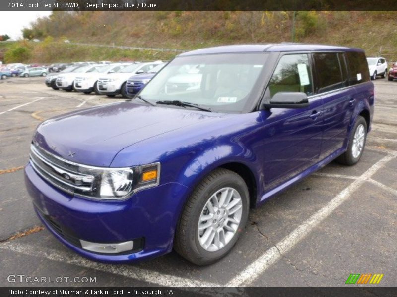 Front 3/4 View of 2014 Flex SEL AWD