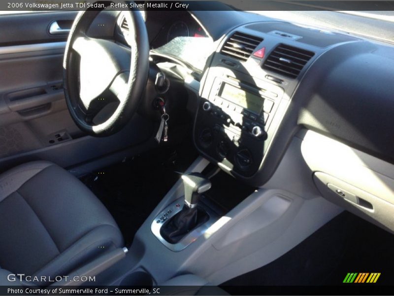 Reflex Silver Metallic / Grey 2006 Volkswagen Jetta TDI Sedan