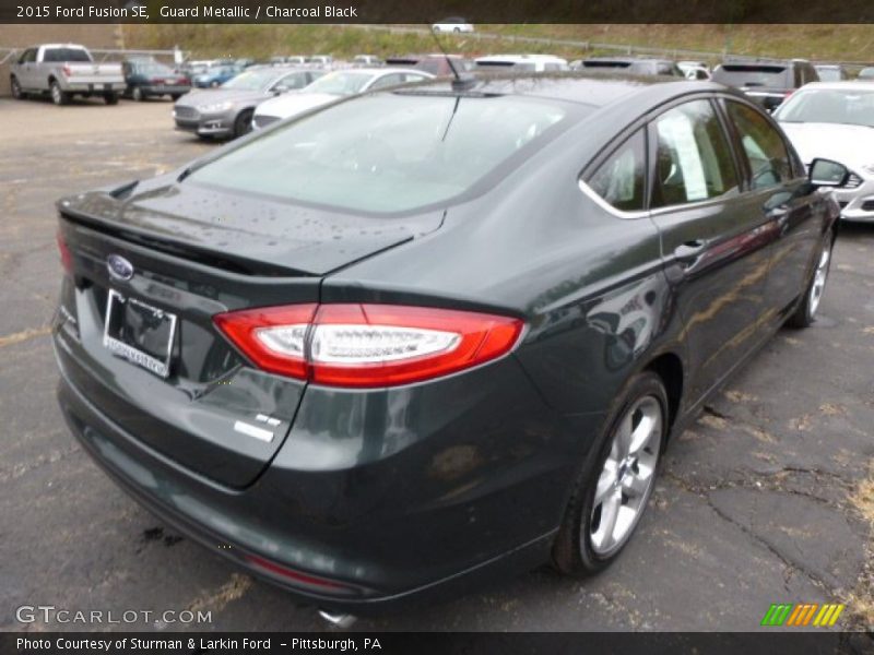 Guard Metallic / Charcoal Black 2015 Ford Fusion SE