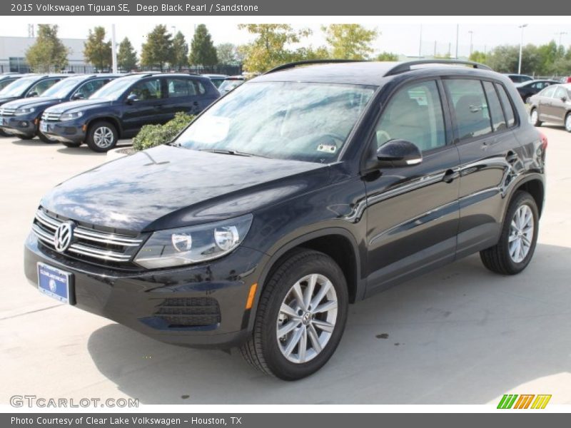 Deep Black Pearl / Sandstone 2015 Volkswagen Tiguan SE