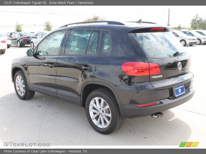 Deep Black Pearl / Sandstone 2015 Volkswagen Tiguan SE