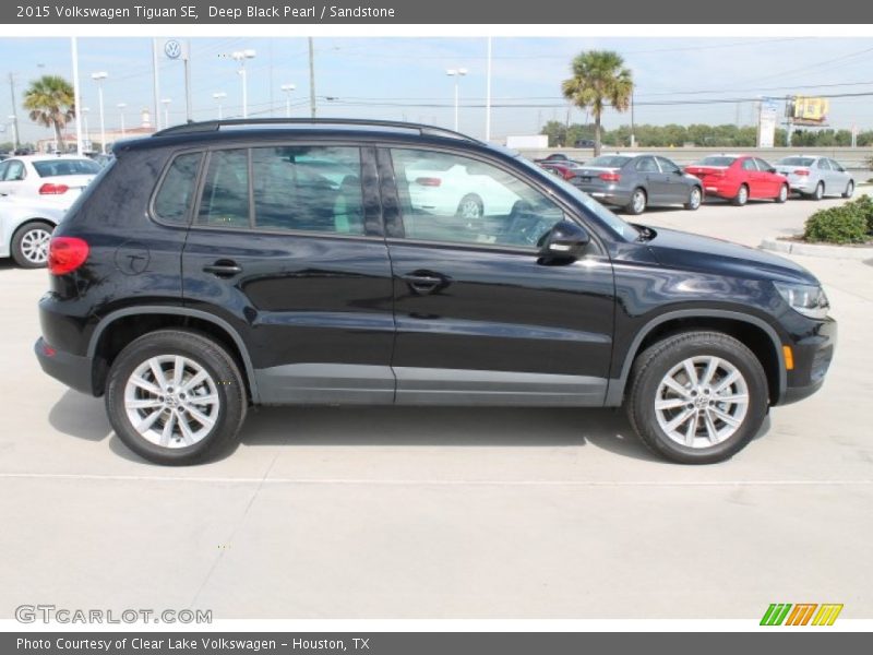 Deep Black Pearl / Sandstone 2015 Volkswagen Tiguan SE