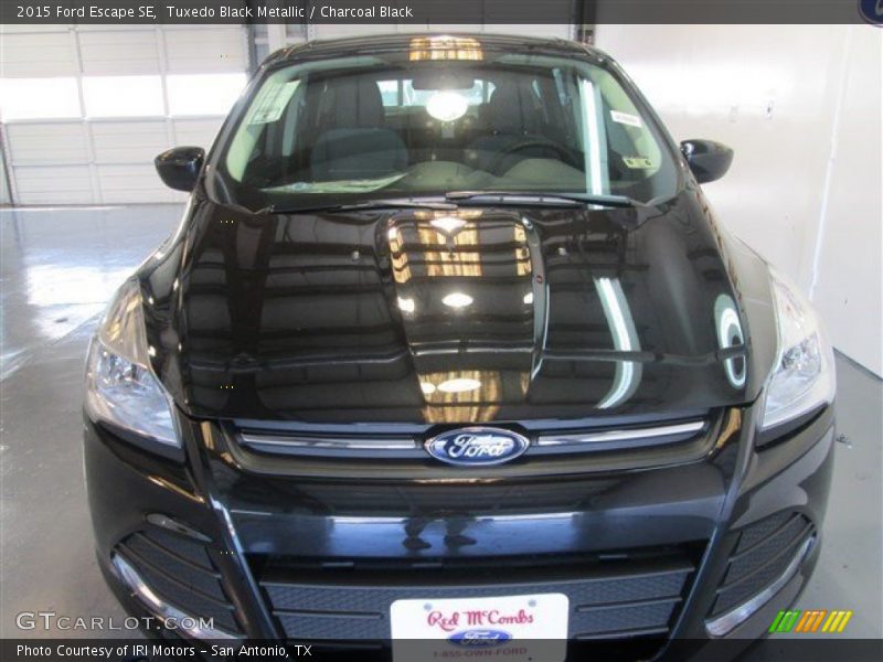Tuxedo Black Metallic / Charcoal Black 2015 Ford Escape SE