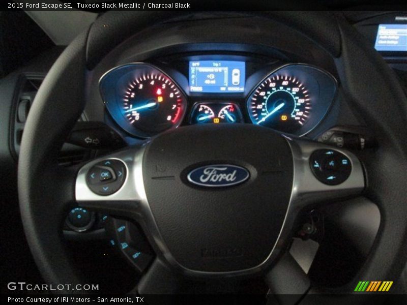 Tuxedo Black Metallic / Charcoal Black 2015 Ford Escape SE