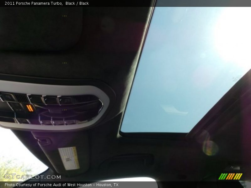 Black / Black 2011 Porsche Panamera Turbo