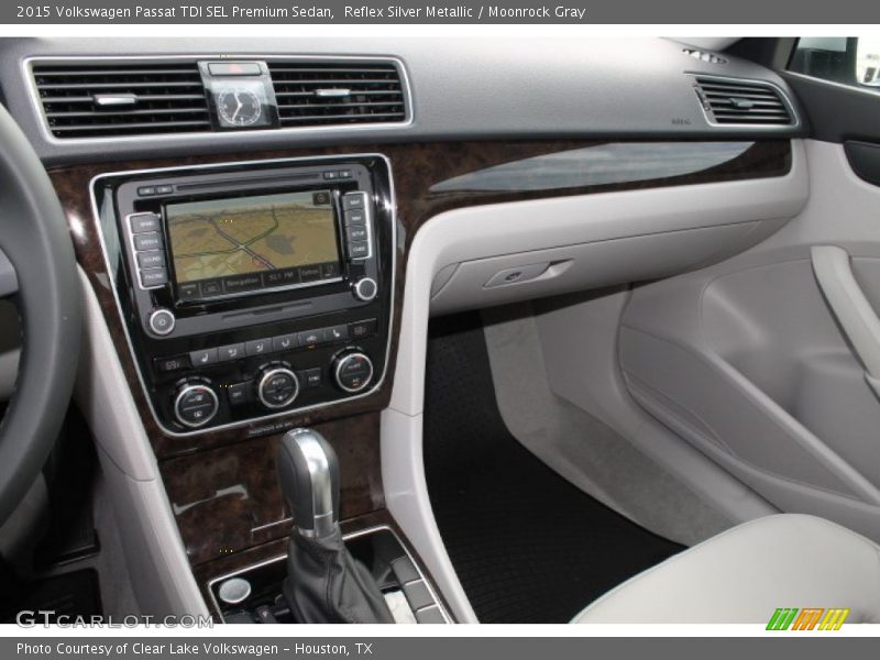 Reflex Silver Metallic / Moonrock Gray 2015 Volkswagen Passat TDI SEL Premium Sedan