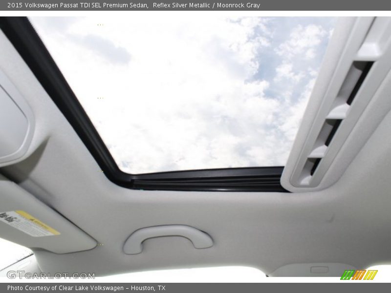 Reflex Silver Metallic / Moonrock Gray 2015 Volkswagen Passat TDI SEL Premium Sedan