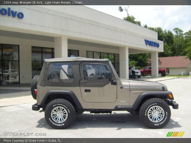 Light Khaki Metallic / Khaki 2004 Jeep Wrangler SE 4x4