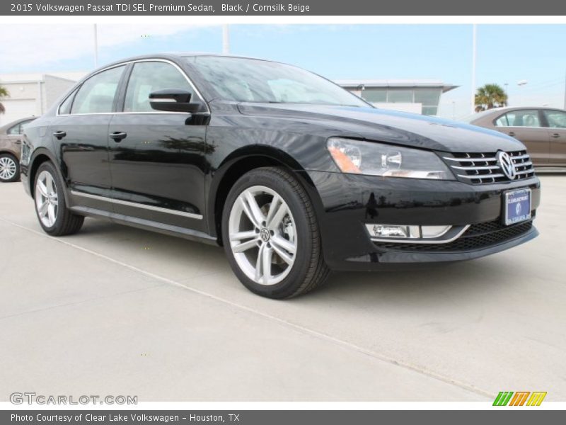 Black / Cornsilk Beige 2015 Volkswagen Passat TDI SEL Premium Sedan