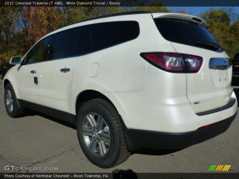 White Diamond Tricoat / Ebony 2015 Chevrolet Traverse LT AWD