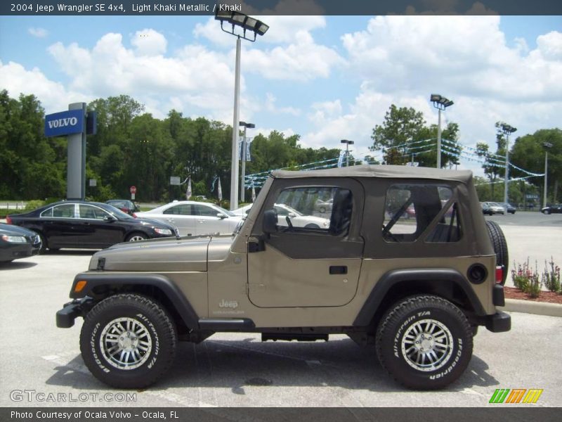 Light Khaki Metallic / Khaki 2004 Jeep Wrangler SE 4x4