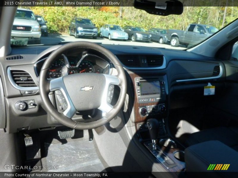 White Diamond Tricoat / Ebony 2015 Chevrolet Traverse LT AWD