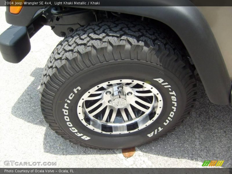 Light Khaki Metallic / Khaki 2004 Jeep Wrangler SE 4x4