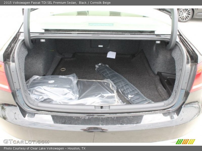 Black / Cornsilk Beige 2015 Volkswagen Passat TDI SEL Premium Sedan